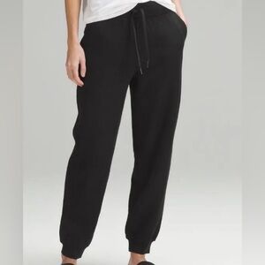 Lululemon Scuba Relaxed Jogger